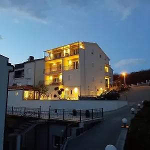  Apartment Matosic
