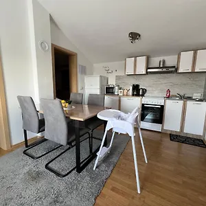 Sea Apartman Galizana